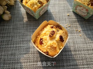 最简单的蛋糕——葡萄干麦芬的做法步骤：8