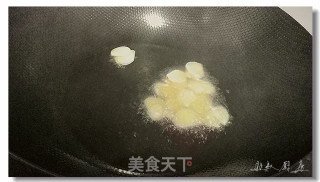 蒜炒苕尖的做法步骤：5