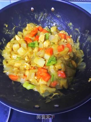 咖喱鸡块的做法步骤：4