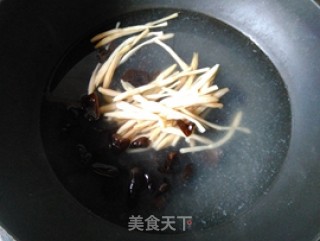 四喜烤麸的做法步骤：2