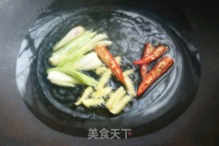 酱烧墨鱼仔的做法步骤：7