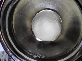 海鲜大狂欢披萨——家庭版（冷藏发酵）的做法步骤：2
