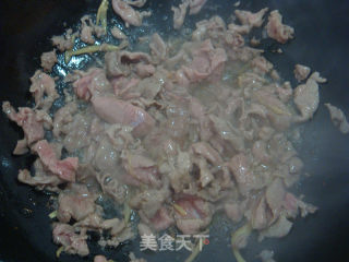 葱爆羊肉的做法步骤：5