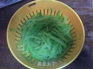 青萝卜丝炖虾的做法步骤：5