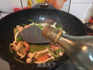 青萝卜丝炖虾的做法步骤：12