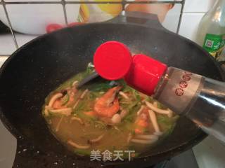 青萝卜丝炖虾的做法步骤：15