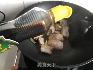 土豆排骨卤蛋的做法步骤：5