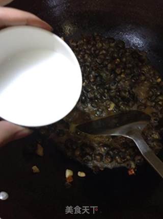 下酒菜，小零嘴，紫苏炒田螺的做法步骤：8