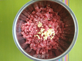 【香辣牛肉酱】的做法步骤：2