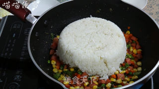 什锦炒饭的做法步骤：13