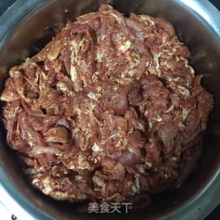 四川麻辣香肠的做法步骤：3