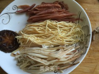 蒸三丝的做法步骤：4