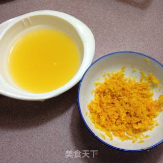 香橙玛德琳的做法步骤：2