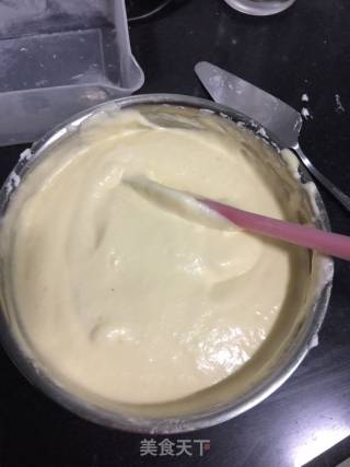 8寸黑芝麻夹心戚风蛋糕的做法步骤：17
