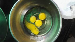 纸杯蛋糕的做法步骤：1