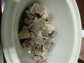 土豆炖牛腩的做法步骤：4