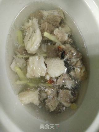 土豆炖牛腩的做法步骤：5