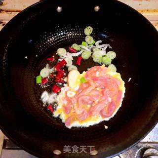 口蘑炒肉的做法步骤：5