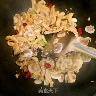 口蘑炒肉的做法步骤：7