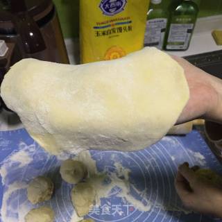 刺猬豆沙包的做法步骤：2