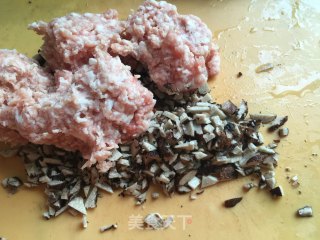 酥炸茄盒的做法步骤：1