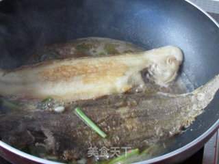 香煎塔嘛鱼的做法步骤：10