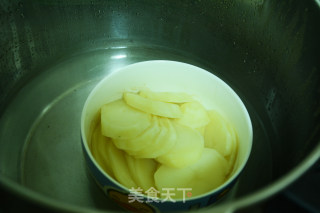 肉末土豆泥的做法步骤：2