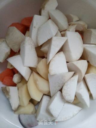 咖喱鸡肉饭的做法步骤：1