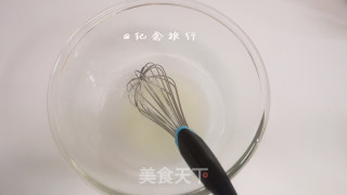 火龙果奶油糯米蛋糕的做法步骤：2
