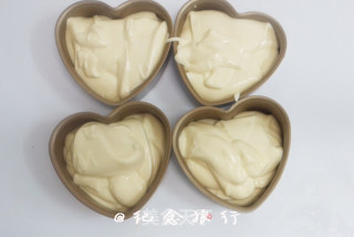火龙果奶油糯米蛋糕的做法步骤：9