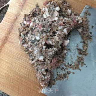 简便下饭的梅菜蒸肉的做法步骤：2