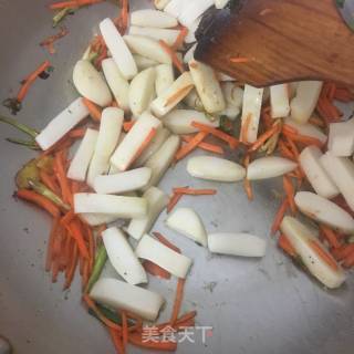鸡蛋炒年糕的做法步骤：4