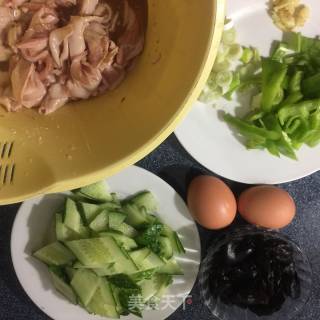 木樨肉的做法步骤：2