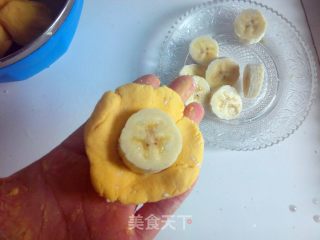 香蕉红薯糯米饼的做法步骤：6