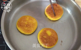【花样食光】香糯南瓜饼的做法步骤：10