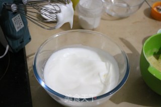 萌一脸的缤纷水果小熊慕斯的做法步骤：8