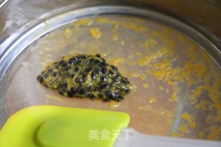 萌一脸的缤纷水果小熊慕斯的做法步骤：16