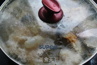 如何做出奶白色鱼汤的做法步骤：7
