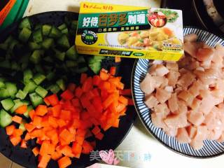 咖喱鸡肉饭的做法步骤：1