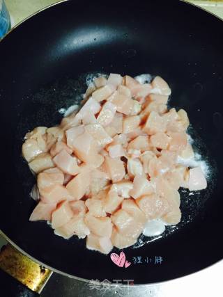咖喱鸡肉饭的做法步骤：3