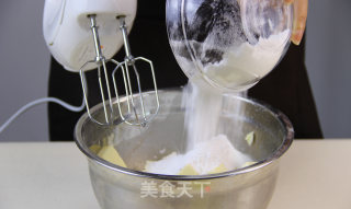 妙搭食谱 | 世界上最古老的蛋糕—林茨蛋糕的做法步骤：1