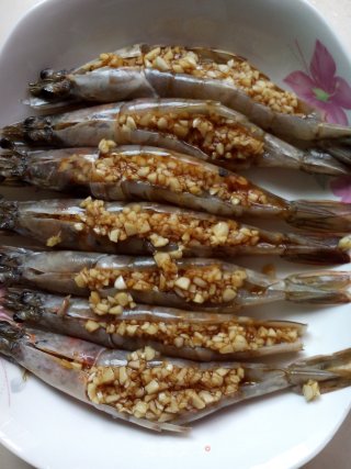 蒜蓉虾的做法步骤：7
