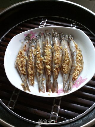 蒜蓉虾的做法步骤：8