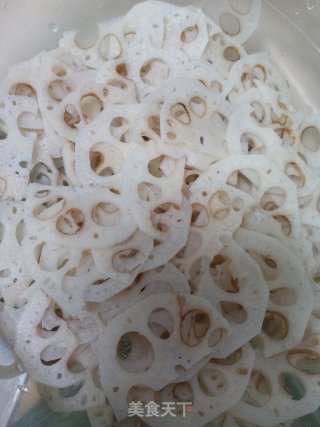 肉炒藕片的做法步骤：2