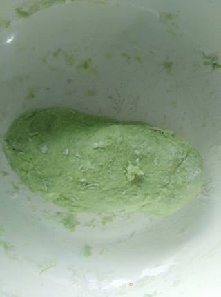 翡翠白菜水饺的做法步骤：2