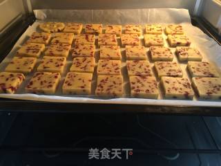 蔓越莓饼干的做法步骤：12