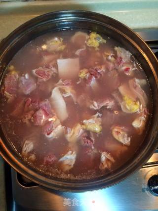红烧牛肉面的做法步骤：2