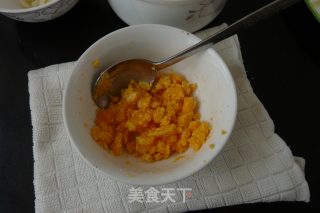 金沙小甘蓝的做法步骤：3