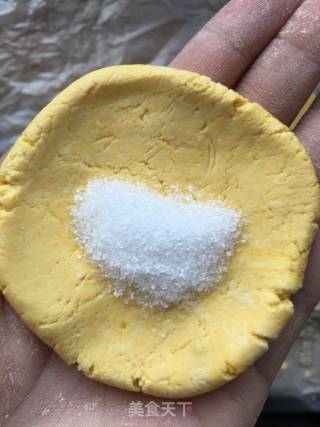 南瓜饼的做法步骤：5