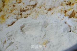 烫面玫瑰花水煎包的做法步骤：3